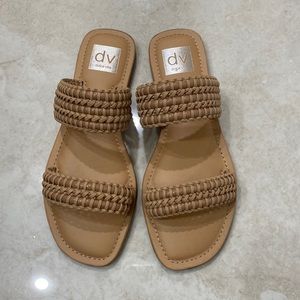 Dolce vita sandals